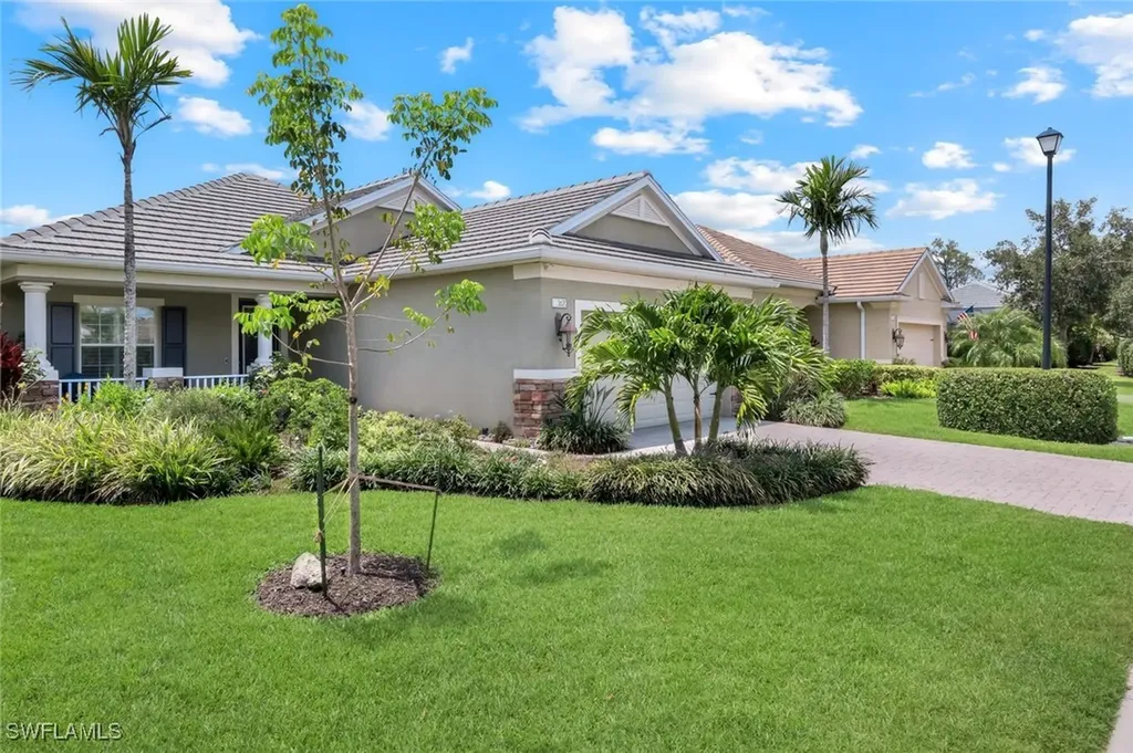 3620 Canopy Circle Naples FL 34120