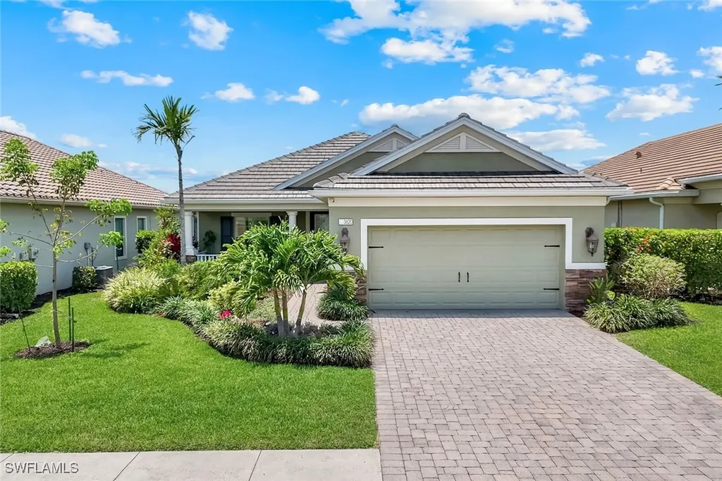 3620 Canopy Circle Naples FL 34120