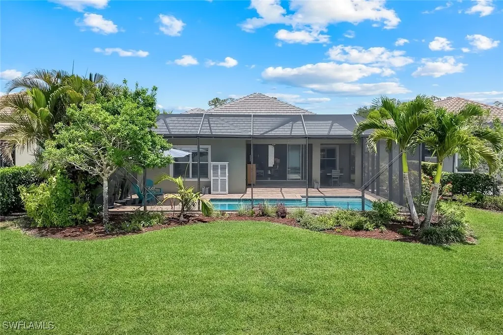 3620 Canopy Circle Naples FL 34120
