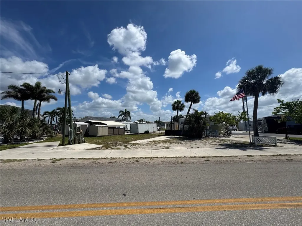 1599 Main Street Fort Myers Beach FL 33931