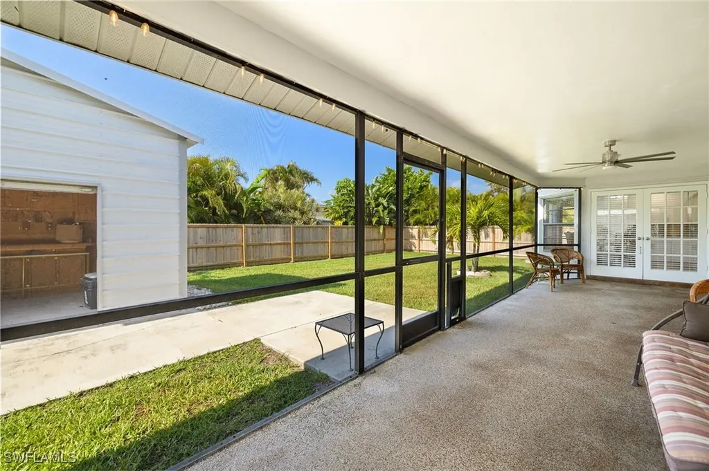 218 SW 43rd Terrace Cape Coral FL 33914