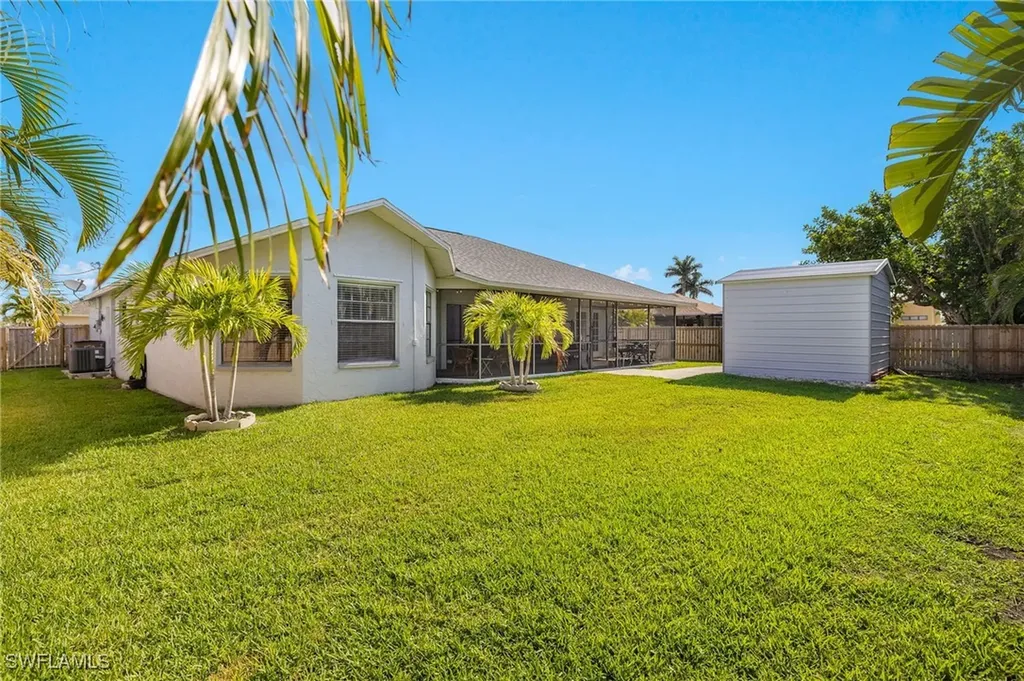 218 SW 43rd Terrace Cape Coral FL 33914