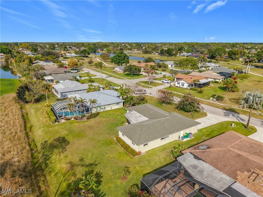 4348 Beechwood Lake Drive Naples FL 34112