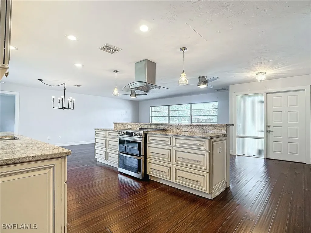 4348 Beechwood Lake Drive Naples FL 34112