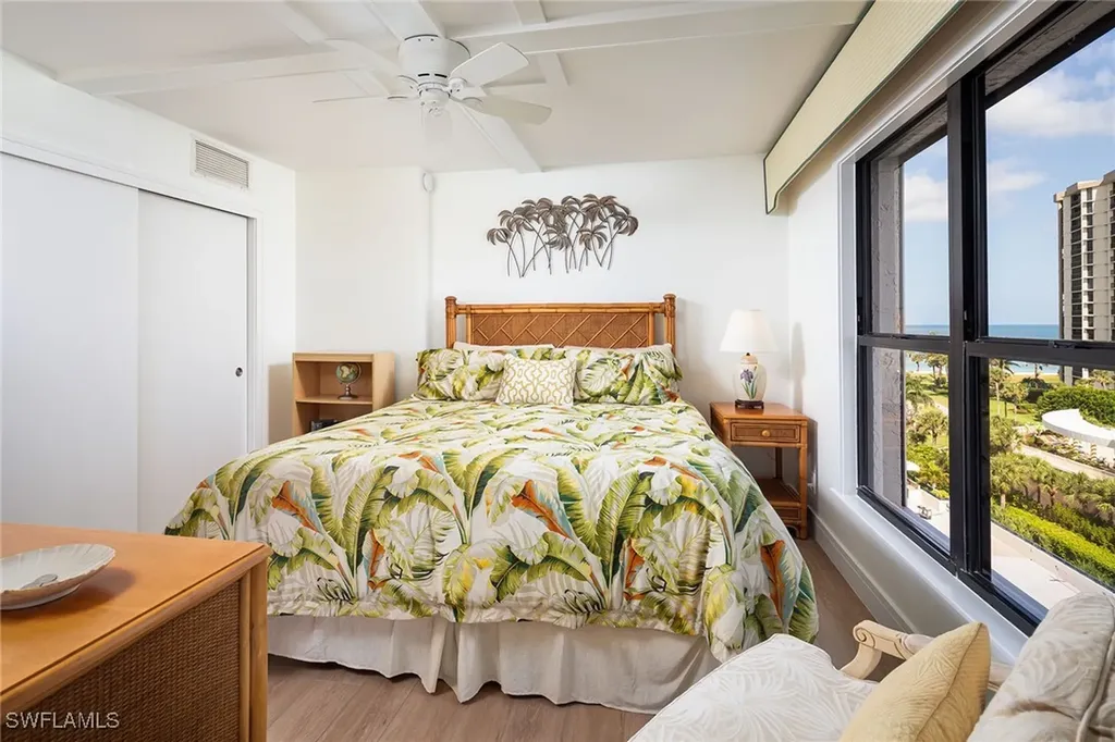 4451 Gulf Shore Boulevard N Naples FL 34103