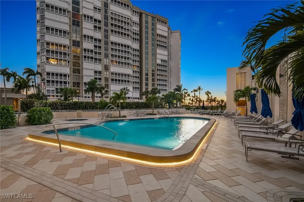 4451 Gulf Shore Boulevard N Naples FL 34103