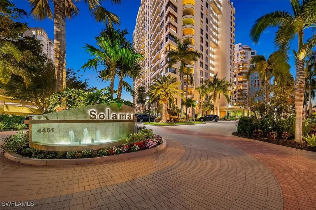 4451 Gulf Shore Boulevard N Naples FL 34103