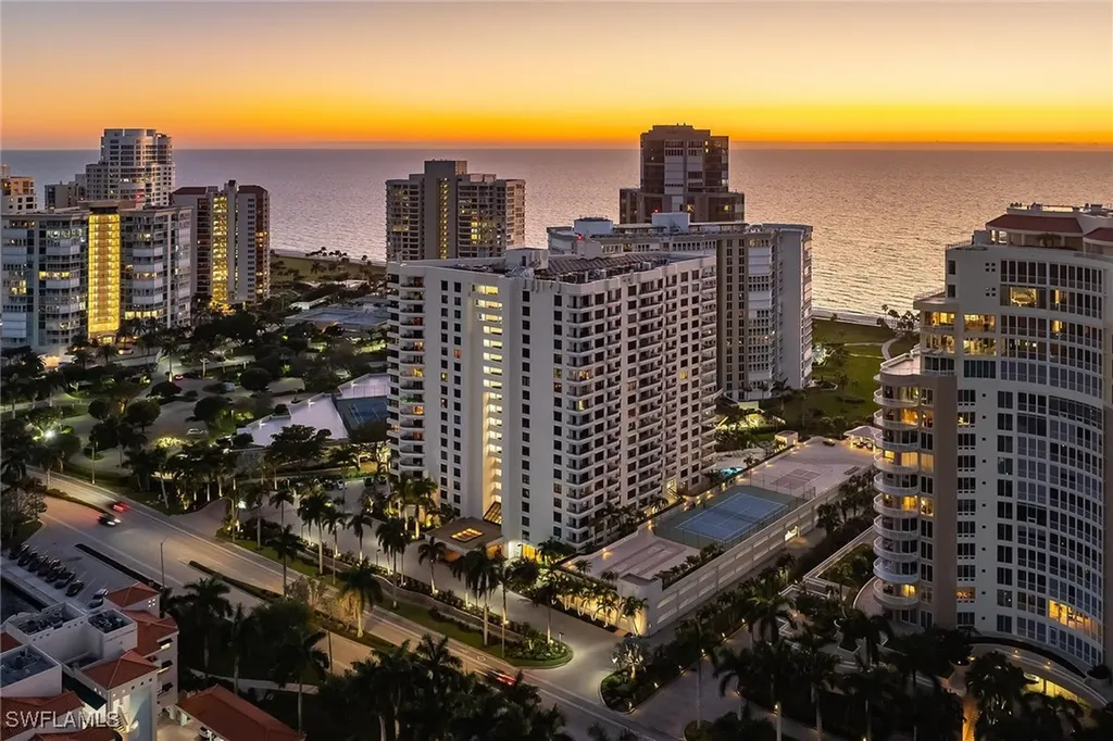 4451 Gulf Shore Boulevard N Naples FL 34103