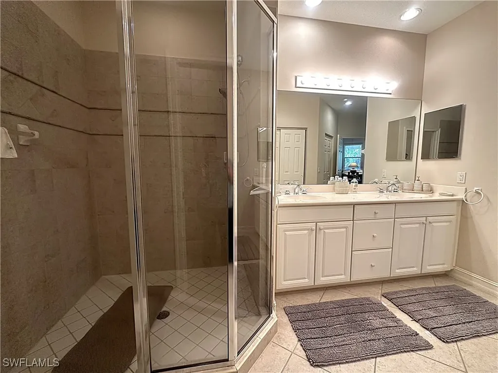 1634 Tarpon Bay Drive S Naples FL 34119