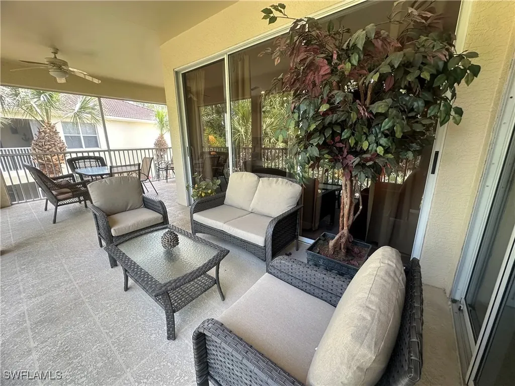 1634 Tarpon Bay Drive S Naples FL 34119