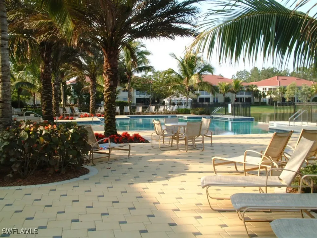 1634 Tarpon Bay Drive S Naples FL 34119