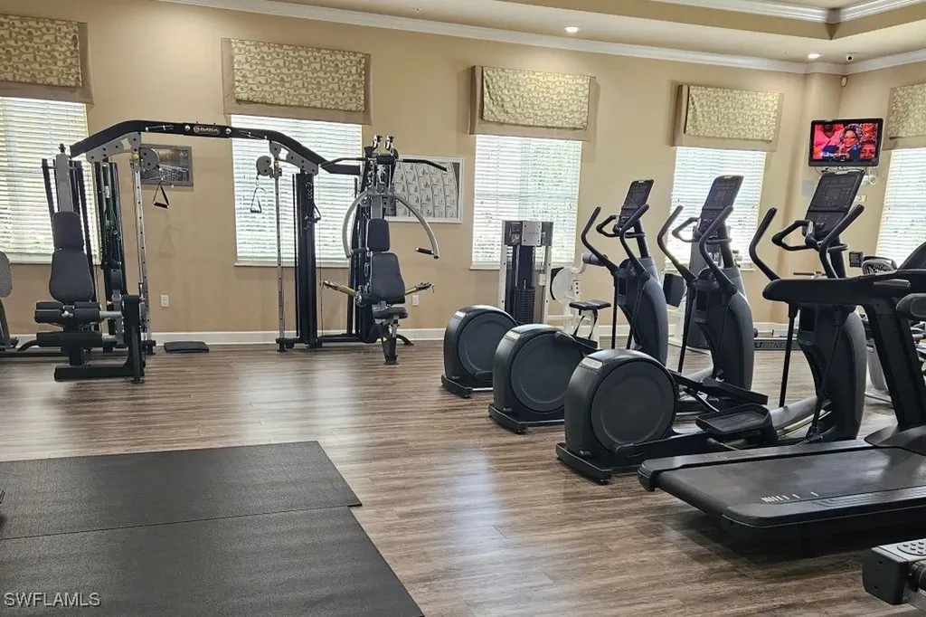 1634 Tarpon Bay Drive S Naples FL 34119