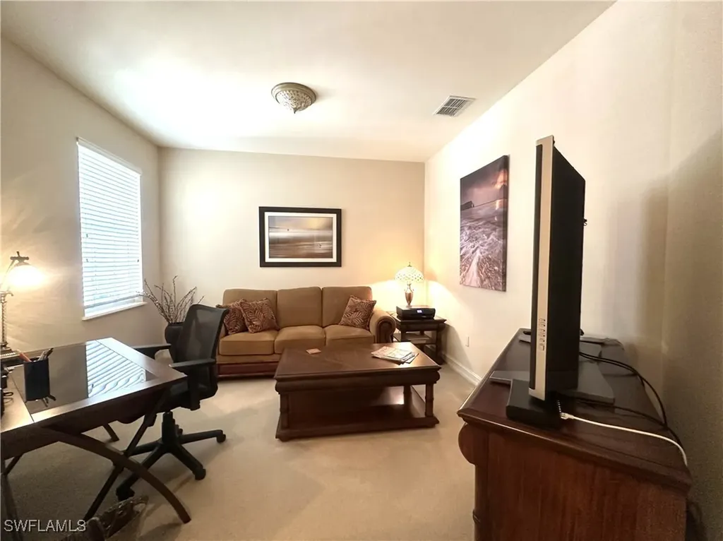 1634 Tarpon Bay Drive S Naples FL 34119