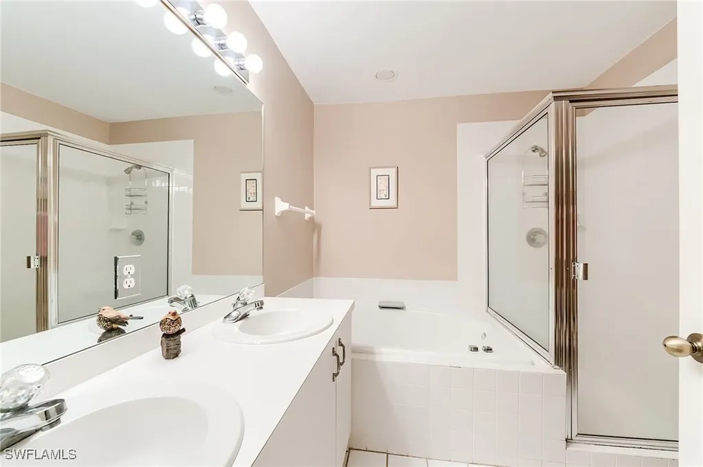 3775 Fieldstone Boulevard Naples FL 34109