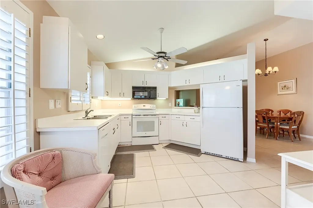 3775 Fieldstone Boulevard Naples FL 34109