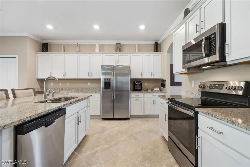 4193 Bluegrass Drive Fort Myers FL 33916