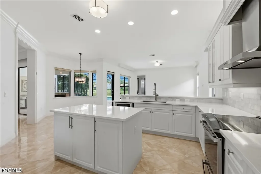 3412 Atlantic Circle Naples FL 34119