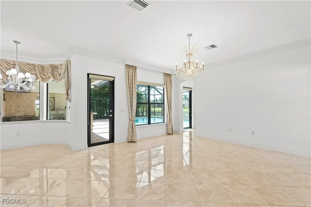 3412 Atlantic Circle Naples FL 34119
