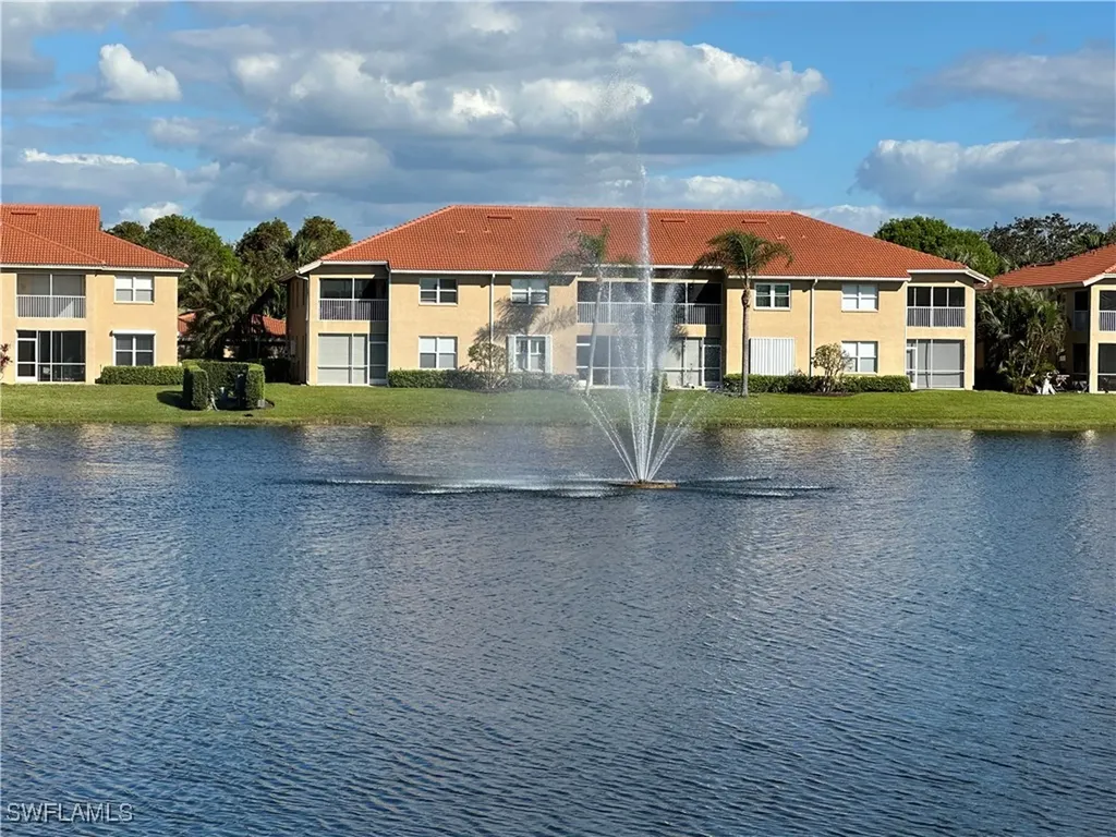 6670 Huntington Lakes Circle Naples FL 34119