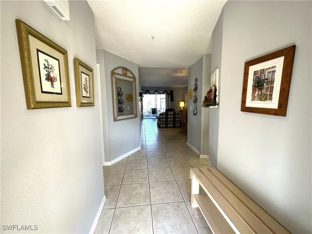 6670 Huntington Lakes Circle Naples FL 34119