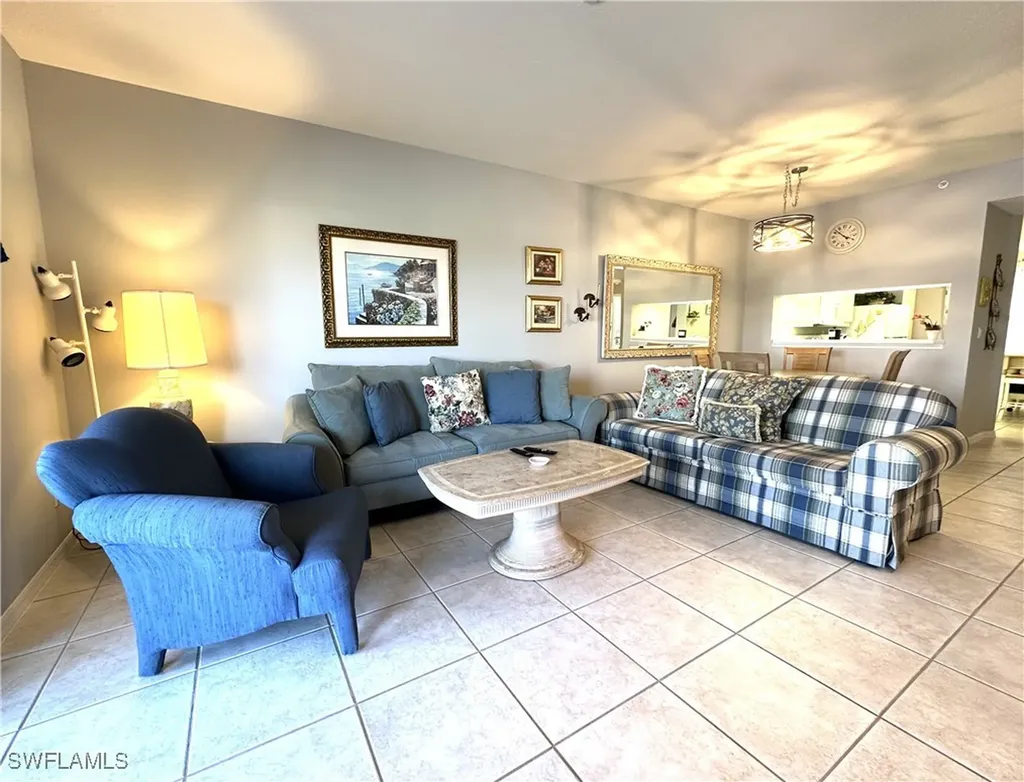 6670 Huntington Lakes Circle Naples FL 34119