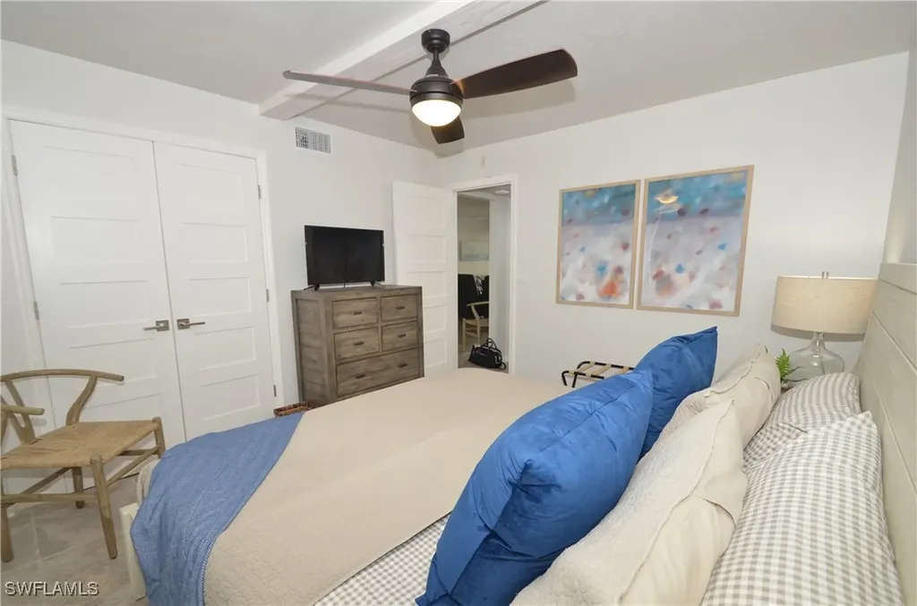 271 Southbay Drive Naples FL 34108