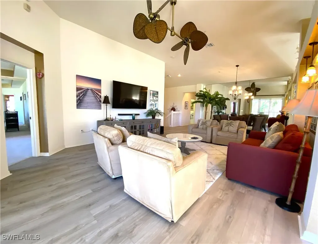 1570 Winding Oaks Way Naples FL 34109