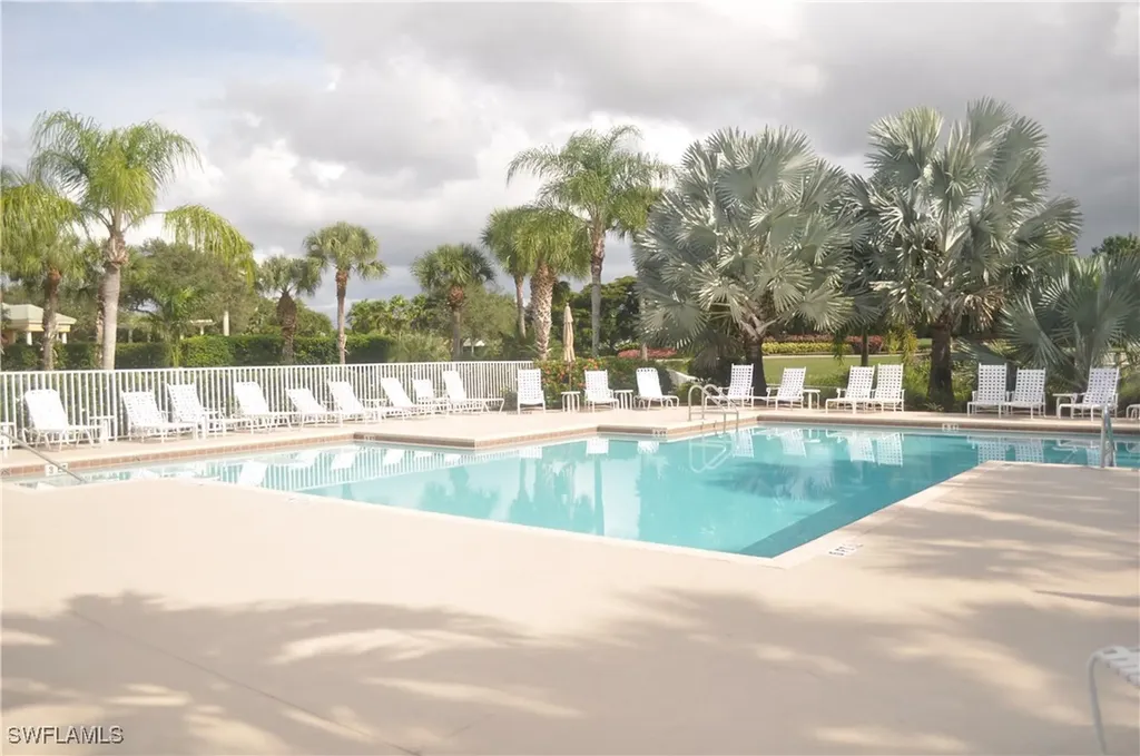 1570 Winding Oaks Way Naples FL 34109