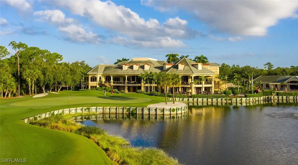 1570 Winding Oaks Way Naples FL 34109