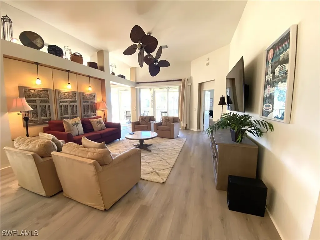 1570 Winding Oaks Way Naples FL 34109