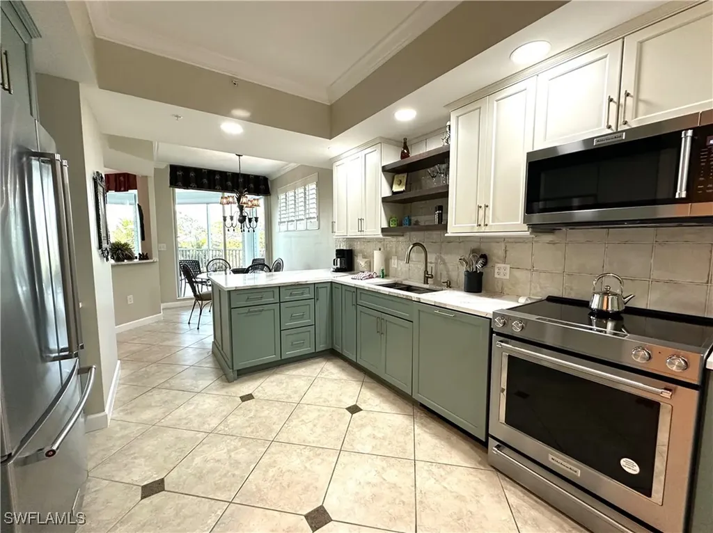 325 Dunes Boulevard Naples FL 34110
