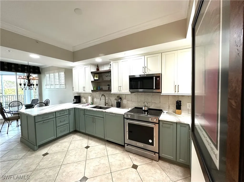 325 Dunes Boulevard Naples FL 34110