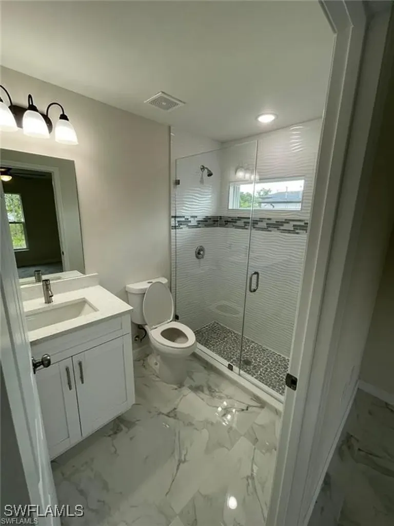 4709/4711 Leonard Boulevard S Lehigh Acres FL 33973