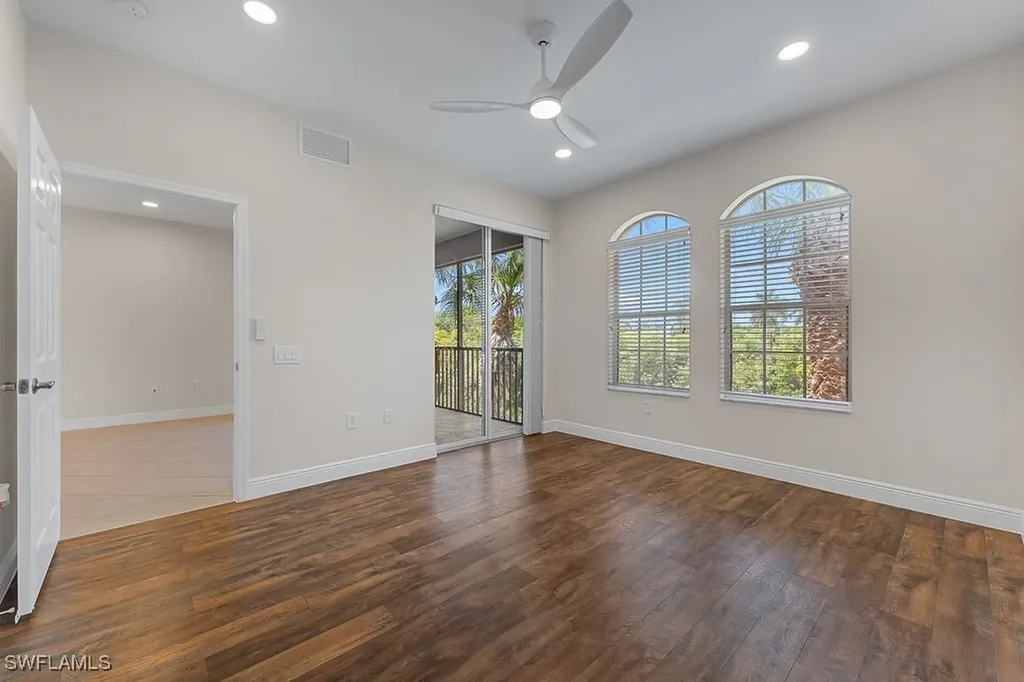 10041 Heather Lane Naples FL 34119