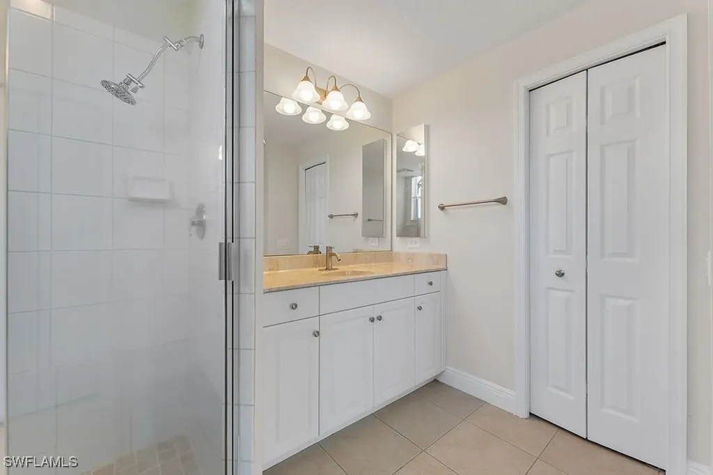 10041 Heather Lane Naples FL 34119