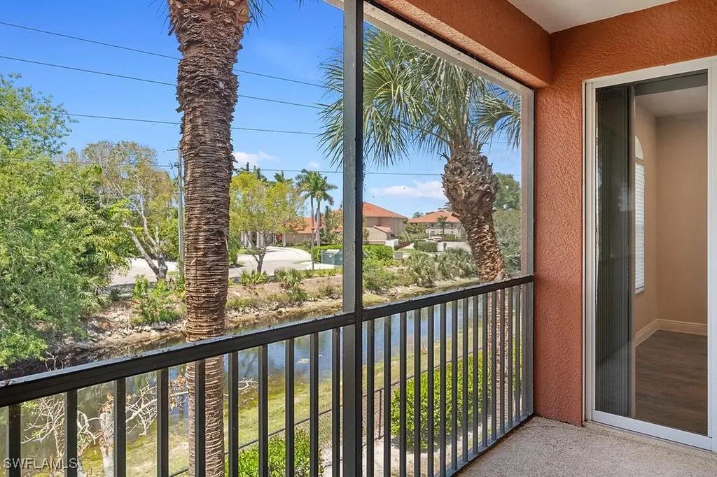 10041 Heather Lane Naples FL 34119