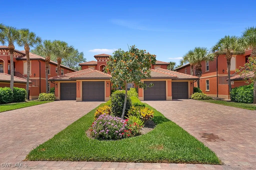10041 Heather Lane Naples FL 34119