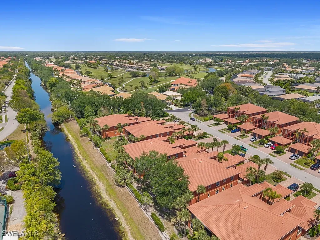 10041 Heather Lane Naples FL 34119