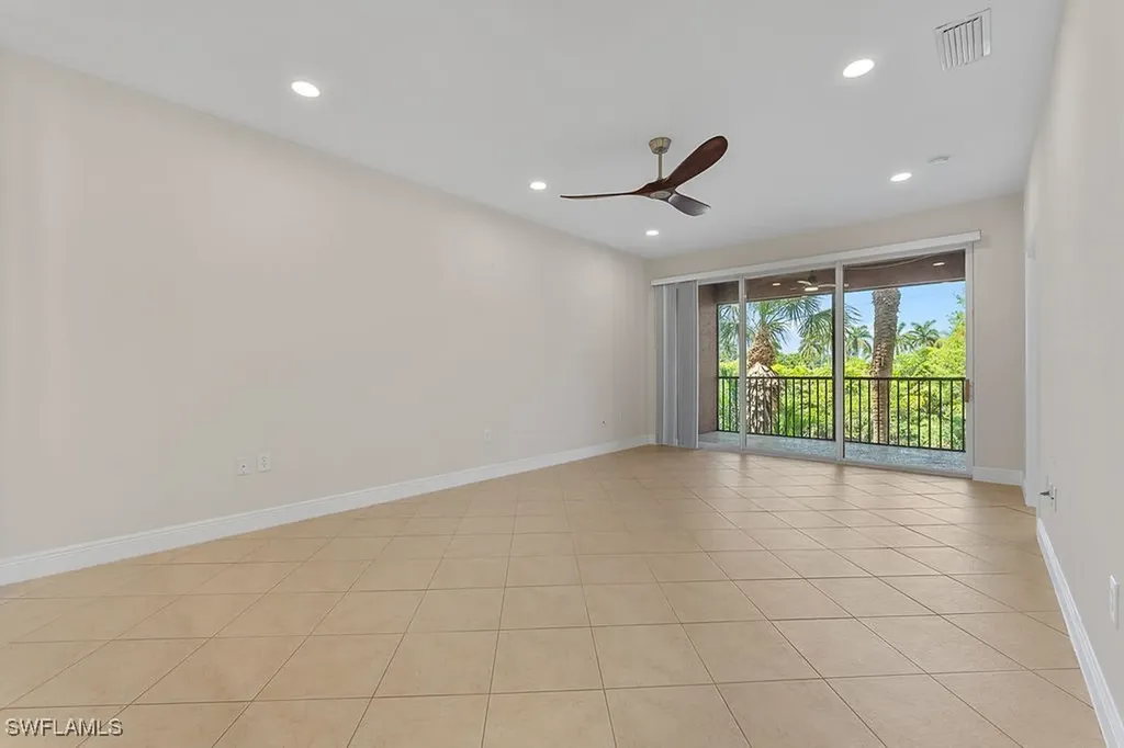 10041 Heather Lane Naples FL 34119