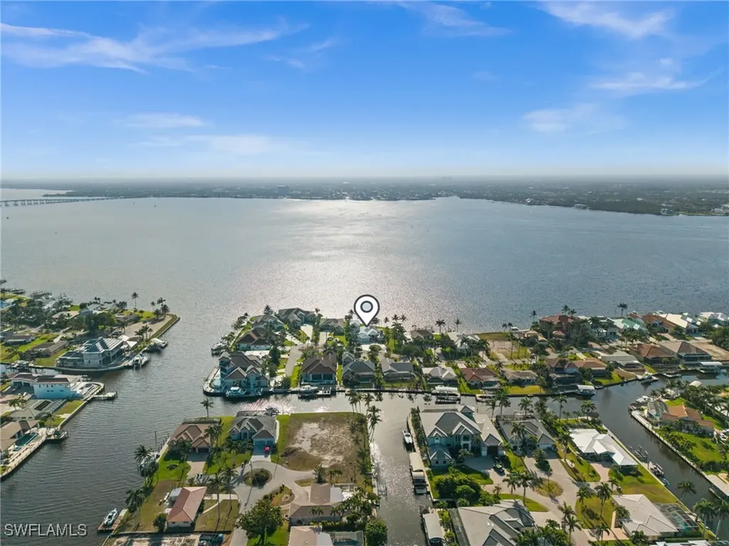 5625 Riverside Drive Cape Coral FL 33904