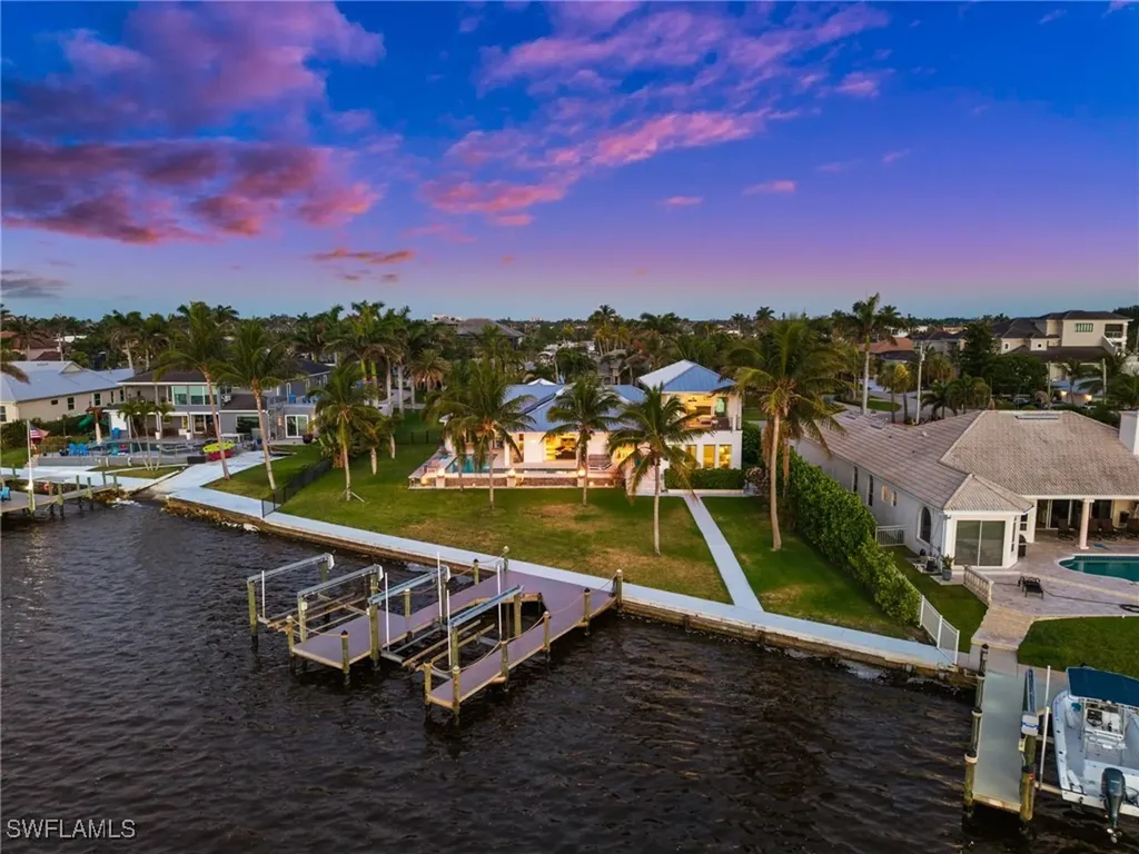 5625 Riverside Drive Cape Coral FL 33904