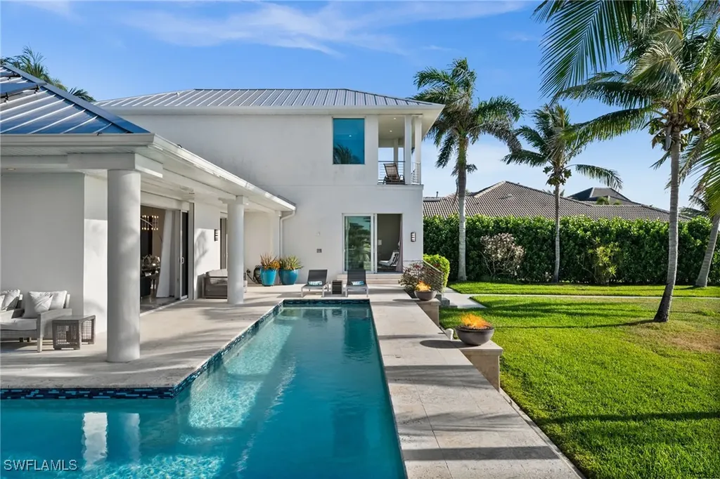 5625 Riverside Drive Cape Coral FL 33904