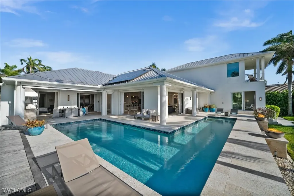 5625 Riverside Drive Cape Coral FL 33904