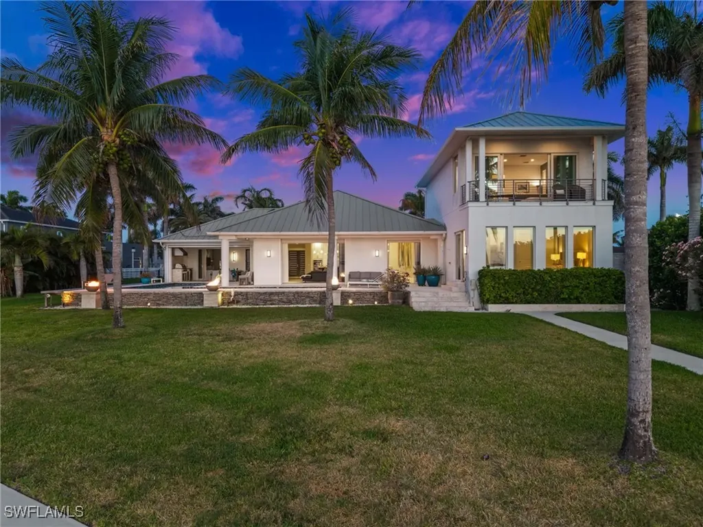 5625 Riverside Drive Cape Coral FL 33904
