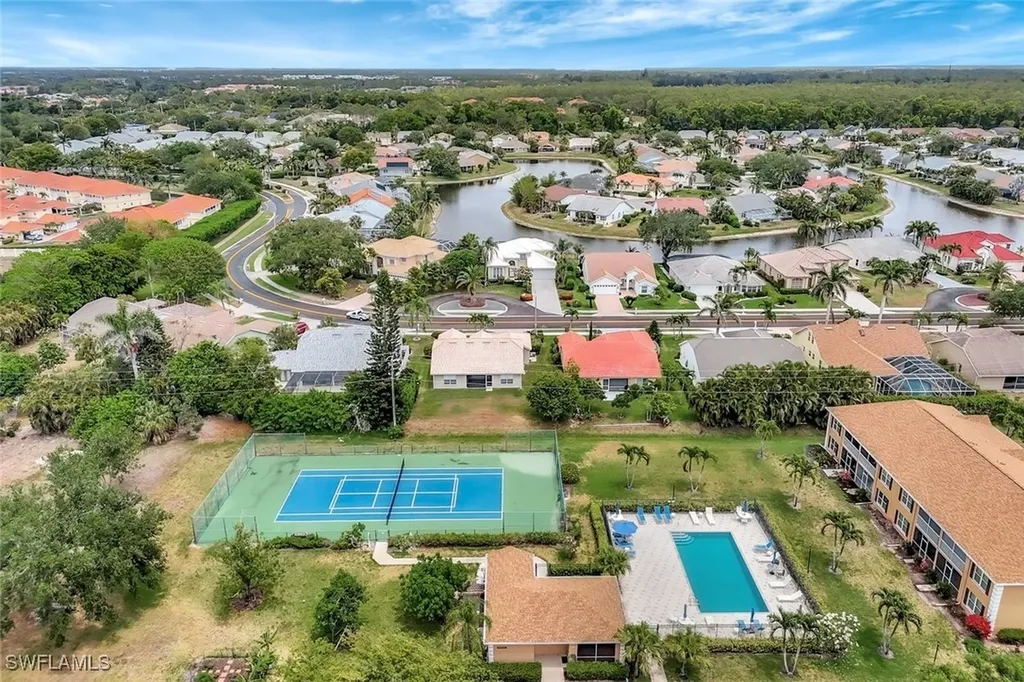 2350 W Crown Pointe Boulevard Naples FL 34112