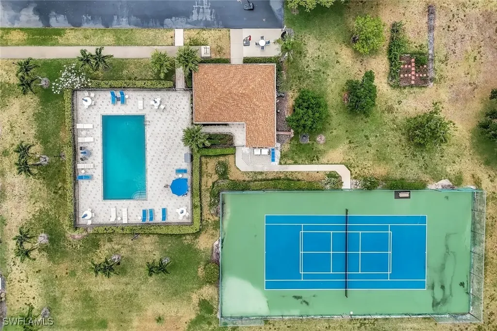 2350 W Crown Pointe Boulevard Naples FL 34112
