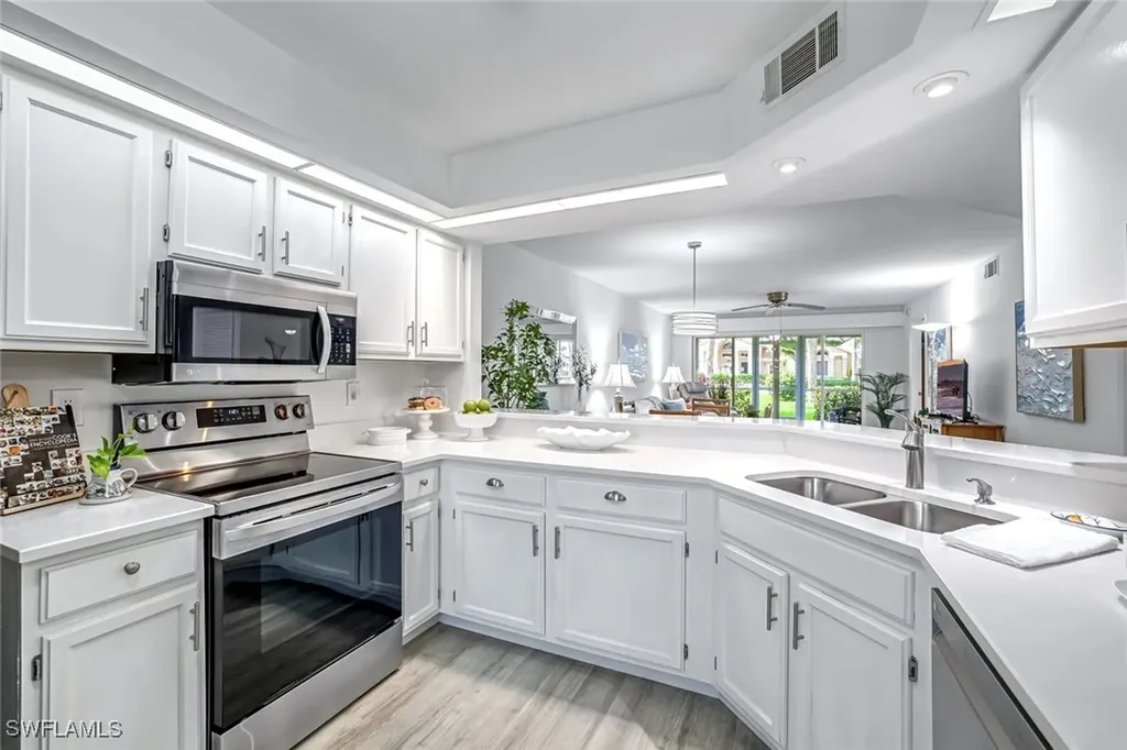2350 W Crown Pointe Boulevard Naples FL 34112