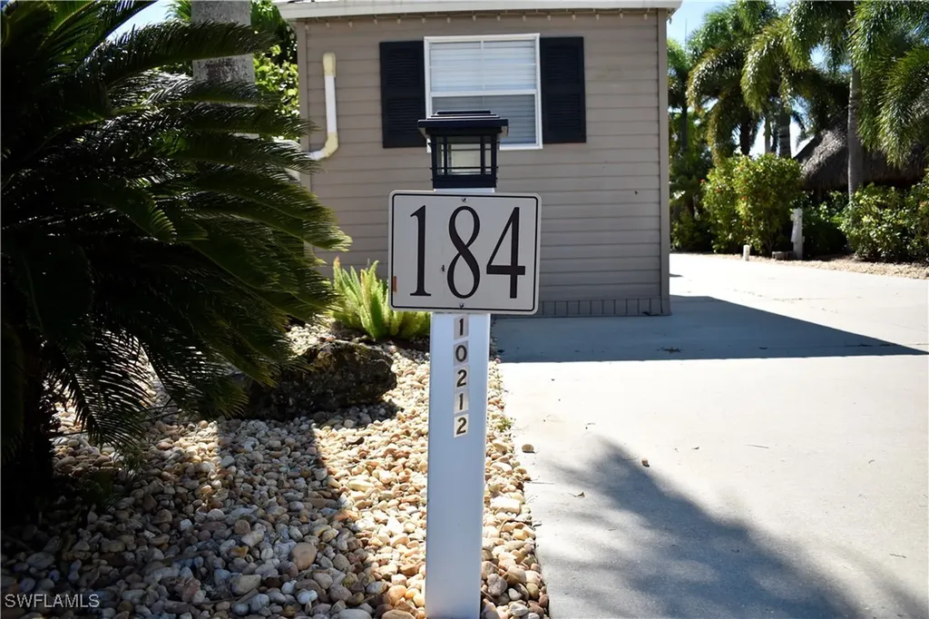 10212 Yellowtop Trail Fort Myers FL 33905