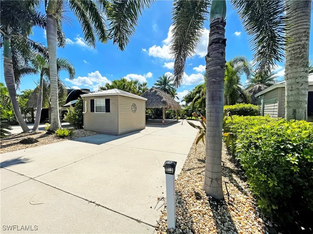 10212 Yellowtop Trail Fort Myers FL 33905