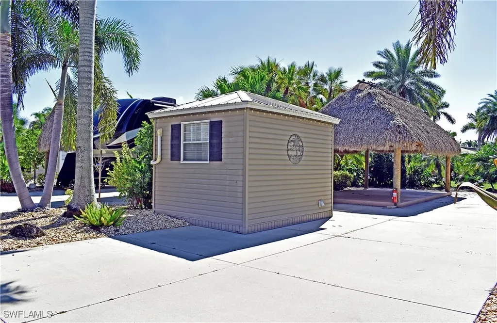 10212 Yellowtop Trail Fort Myers FL 33905